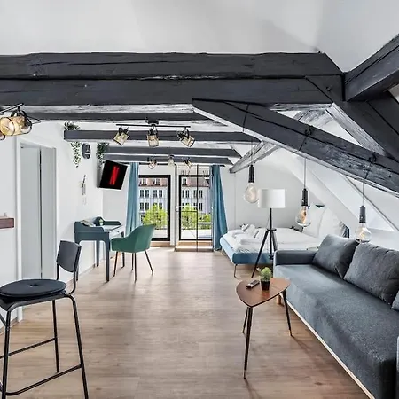 Nuvana Flats - Loft 522 Dachterrasse Mit Altstadtflair Apartment *