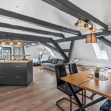 Nuvana Flats - Loft 522 Dachterrasse Mit Altstadtflair Daire Ansbach